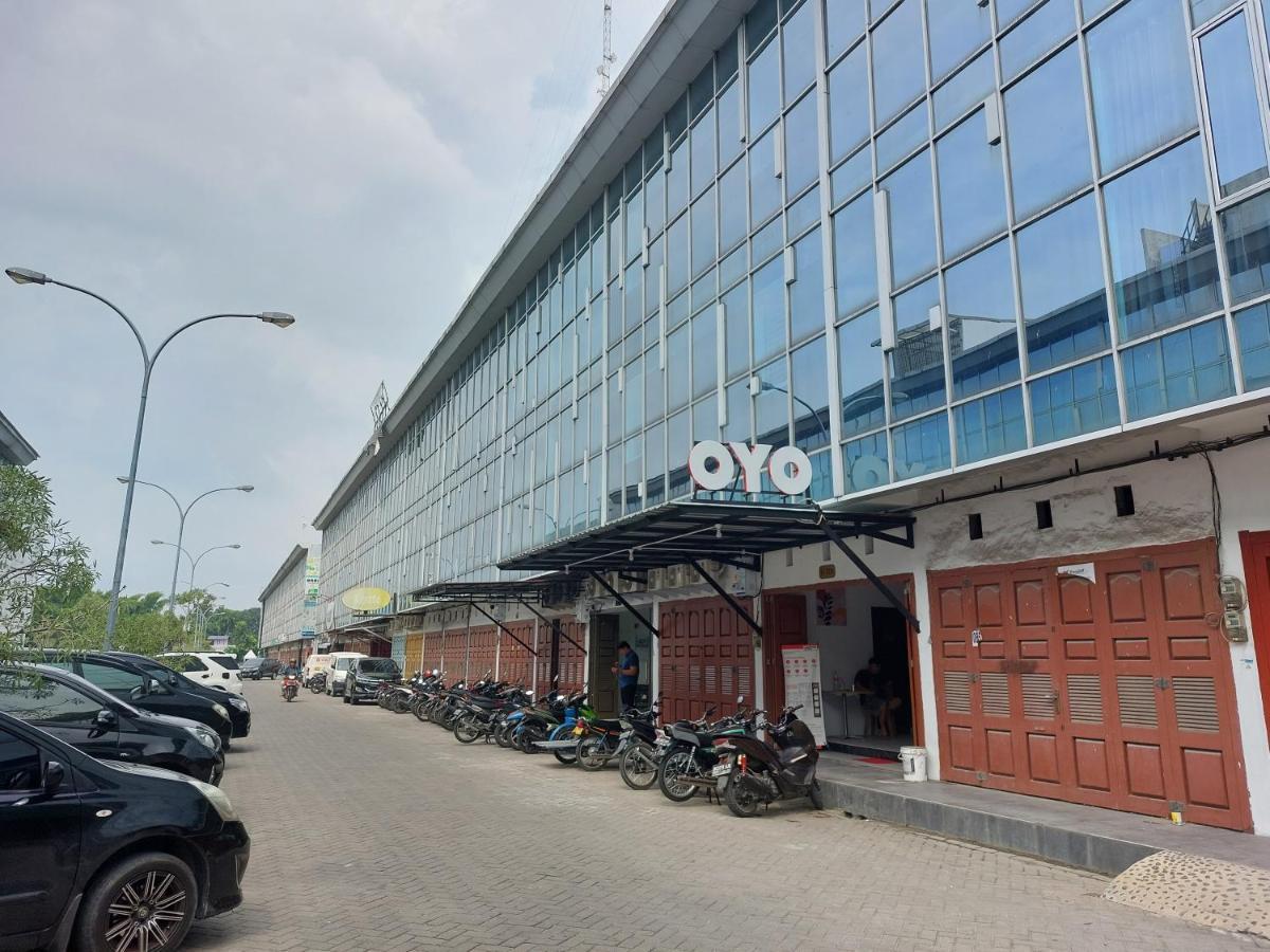 OYO 91211 Mega Comfort Guest House Medan Extérieur photo
