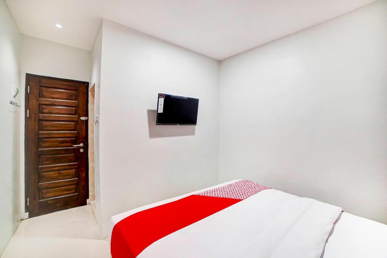 OYO 91211 Mega Comfort Guest House Medan Extérieur photo
