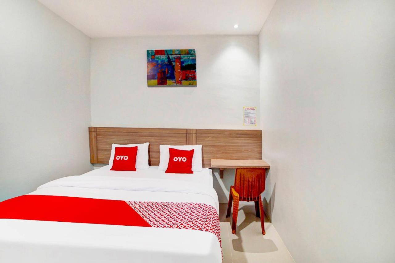 OYO 91211 Mega Comfort Guest House Medan Extérieur photo
